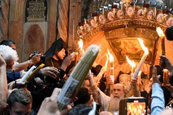 Ceremony of the Lighting of the Holy Fire - Holy Sepulchre